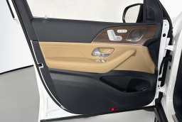 Mercedes-Benz GLS GLS 450 4MATIC SUV 2026