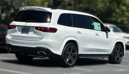 Mercedes-Benz GLS GLS 450 4MATIC SUV 2026
