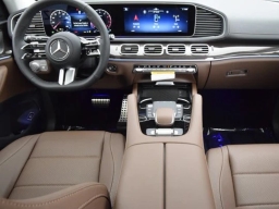 Mercedes-Benz GLS GLS 450 4MATIC SUV 2026