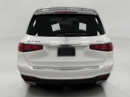 Mercedes-Benz GLS GLS 450 4MATIC SUV 2026