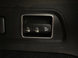 Mercedes-Benz GLS GLS 450 4MATIC SUV 2026