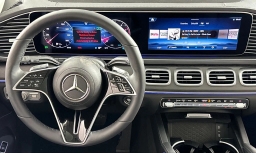 Mercedes-Benz GLS GLS 450 4MATIC SUV 2026