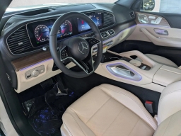 Mercedes-Benz GLS GLS 450 4MATIC SUV 2026