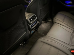 Mercedes-Benz GLS GLS 450 4MATIC SUV 2026