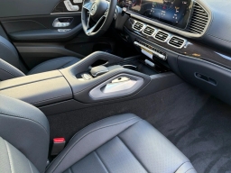Mercedes-Benz GLS GLS 450 4MATIC SUV 2026