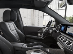 Mercedes-Benz GLS GLS 450 4MATIC SUV 2026