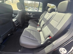 Mercedes-Benz GLS GLS 450 4MATIC SUV 2026