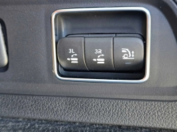 Mercedes-Benz GLS GLS 450 4MATIC SUV 2026