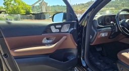 Mercedes-Benz GLS GLS 450 4MATIC SUV 2026
