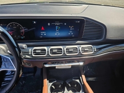Mercedes-Benz GLS GLS 450 4MATIC SUV 2026