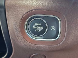 Mercedes-Benz GLS GLS 450 4MATIC SUV 2026