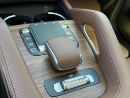 Mercedes-Benz GLS GLS 450 4MATIC SUV 2026