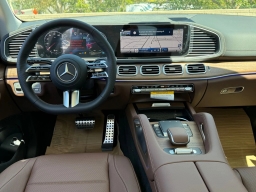 Mercedes-Benz GLS GLS 450 4MATIC SUV 2026