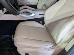 Mercedes-Benz GLS GLS 450 4MATIC SUV 2026