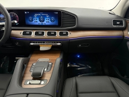 Mercedes-Benz GLS GLS 450 4MATIC SUV 2026