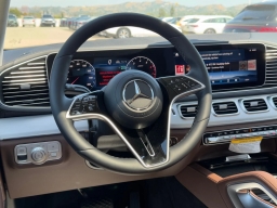 Mercedes-Benz GLS GLS 450 4MATIC SUV 2026