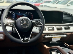 Mercedes-Benz GLS GLS 450 4MATIC SUV 2026