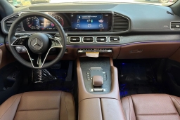 Mercedes-Benz GLS GLS 450 4MATIC SUV 2026