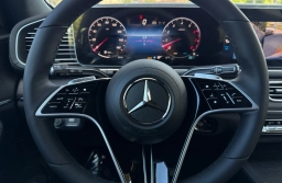 Mercedes-Benz GLS GLS 450 4MATIC SUV 2026