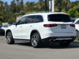 Mercedes-Benz GLS GLS 450 4MATIC SUV 2026