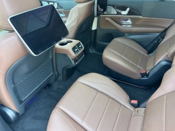 Mercedes-Benz GLS GLS 450 4MATIC SUV 2026