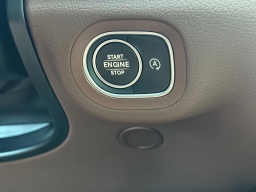 Mercedes-Benz GLS GLS 450 4MATIC SUV 2026