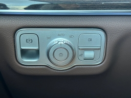 Mercedes-Benz GLS GLS 450 4MATIC SUV 2026