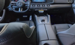 Mercedes-Benz GLS GLS 450 4MATIC SUV 2026