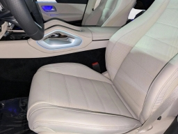 Mercedes-Benz GLS GLS 450 4MATIC SUV 2026