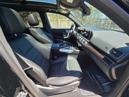 Mercedes-Benz GLS GLS 450 4MATIC SUV 2026