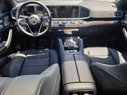 Mercedes-Benz GLS GLS 450 4MATIC SUV 2026