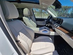 Mercedes-Benz GLS GLS 450 4MATIC SUV 2026