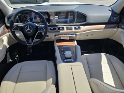 Mercedes-Benz GLS GLS 450 4MATIC SUV 2026