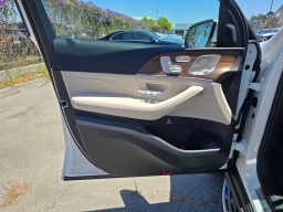 Mercedes-Benz GLS GLS 450 4MATIC SUV 2026