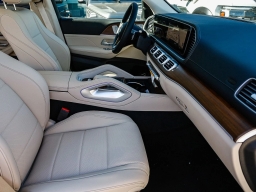 Mercedes-Benz GLS GLS 450 4MATIC SUV 2026