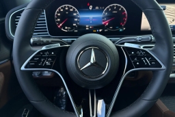 Mercedes-Benz GLS GLS 450 4MATIC SUV 2026