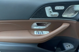 Mercedes-Benz GLS GLS 450 4MATIC SUV 2026