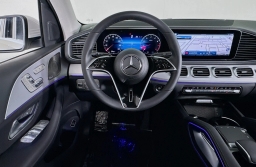 Mercedes-Benz GLS GLS 450 4MATIC SUV 2026