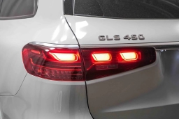 Mercedes-Benz GLS GLS 450 4MATIC SUV 2026