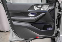 Mercedes-Benz GLS GLS 450 4MATIC SUV 2026