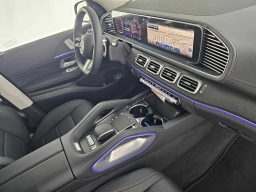 Mercedes-Benz GLS GLS 450 4MATIC SUV 2026