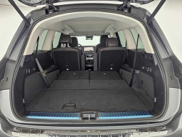 Mercedes-Benz GLS GLS 450 4MATIC SUV 2026