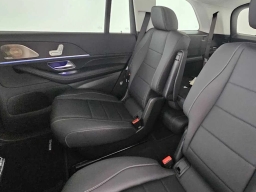 Mercedes-Benz GLS GLS 450 4MATIC SUV 2026