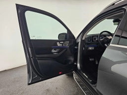Mercedes-Benz GLS GLS 450 4MATIC SUV 2026