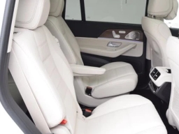Mercedes-Benz GLS GLS 450 4MATIC SUV 2026