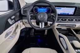 Mercedes-Benz GLS GLS 450 4MATIC SUV 2026