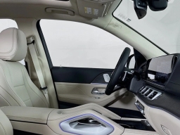 Mercedes-Benz GLS GLS 450 4MATIC SUV 2026