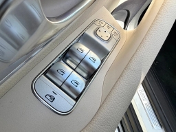 Mercedes-Benz GLS GLS 450 4MATIC SUV 2026
