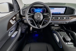 Mercedes-Benz GLS GLS 450 4MATIC SUV 2026