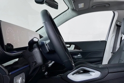 Mercedes-Benz GLS GLS 450 4MATIC SUV 2026